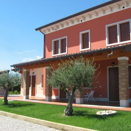 Agriturismo San Salvar Bauernhof *